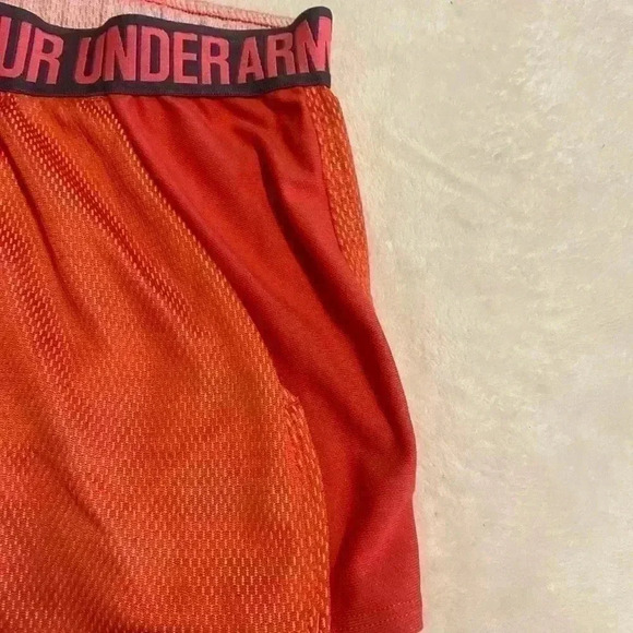 Under Armour Heat Gear Women’s Loose Play Up Shorts with front side pockets - Picture 5 of 6